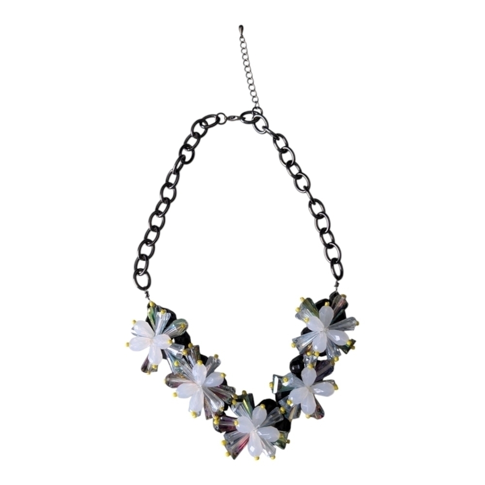 Black Crystal Floral Necklace Metal Chain